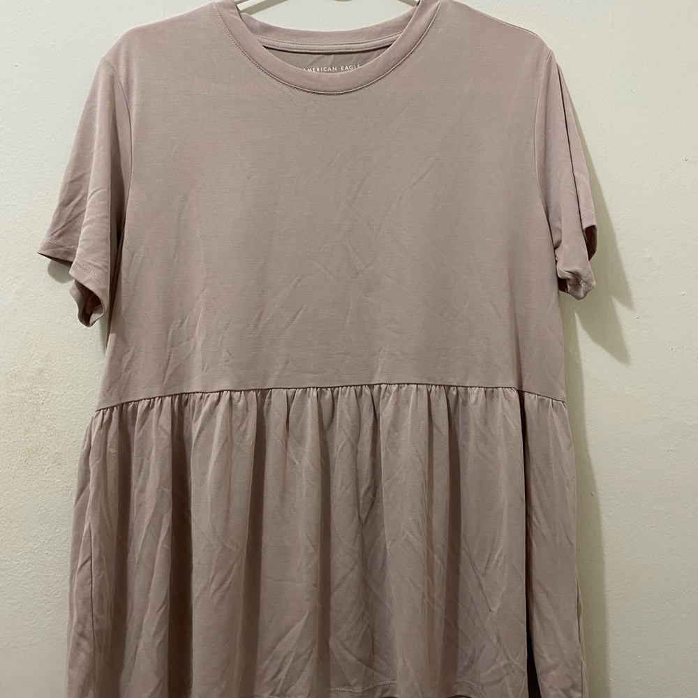American eagle top size M